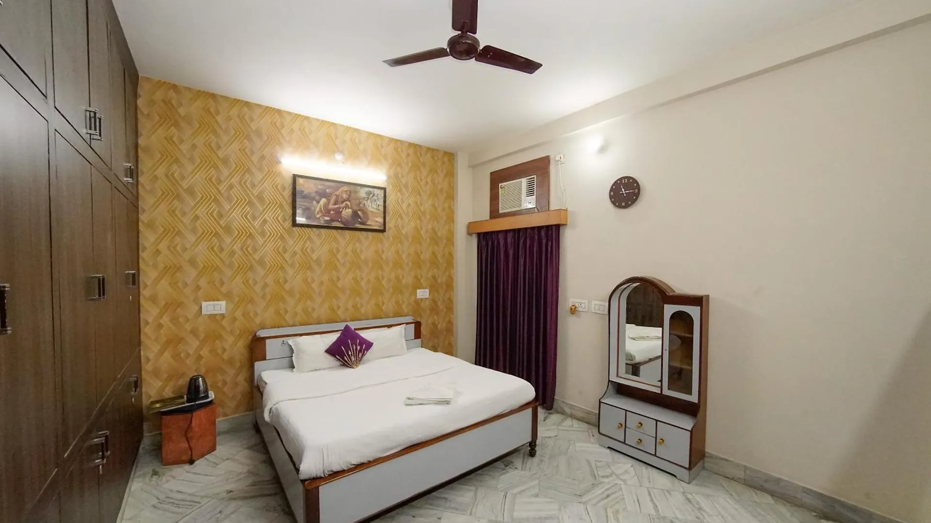 Shri Heritage - Entire Cozy Floor At Assi, Varanasi
