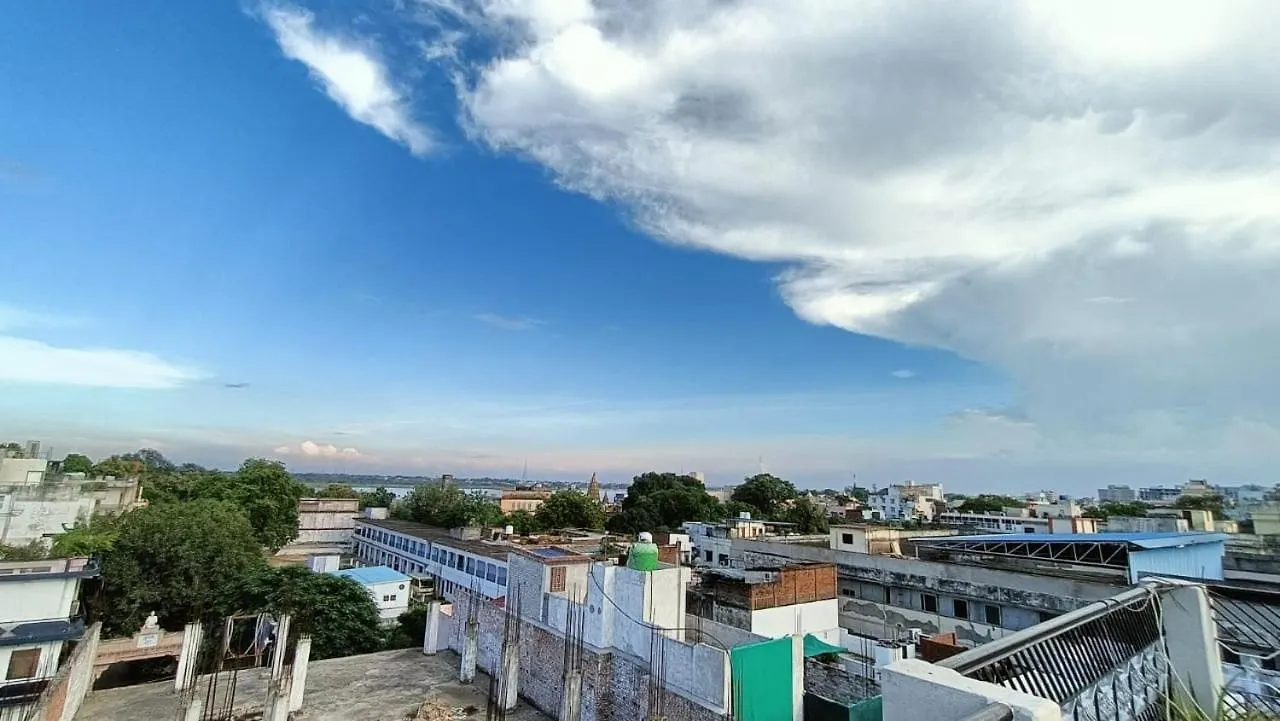 Apartment Shri Heritage - Entire Cozy Floor At Assi, Varanasi