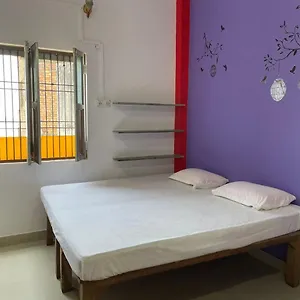 Indra Paying Guest house